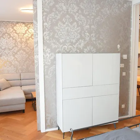 Apartment Stadtnest - Dachterrassenappartement