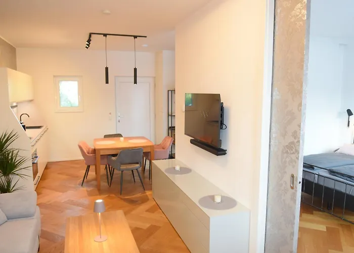Stadtnest - Dachterrassenappartement Apartment Graz